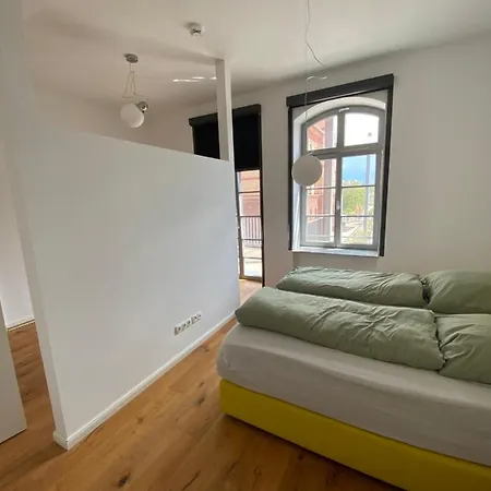 アパート Loft In Bester Lage ランダウ・イン・デア・プファルツ